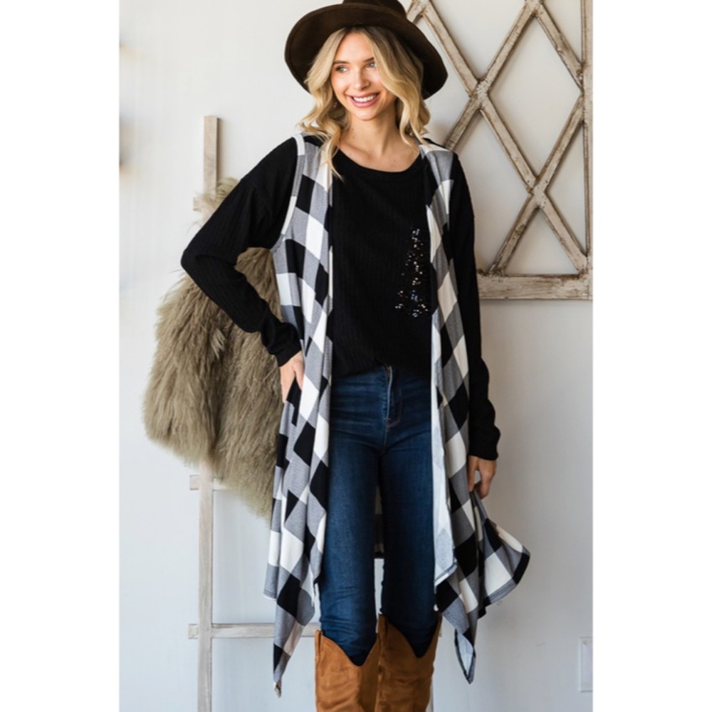 SOLD OUT Off White Black Checkered Buffalo Plaid Printed Sleeveless Waterfall - Picture 5 of 5